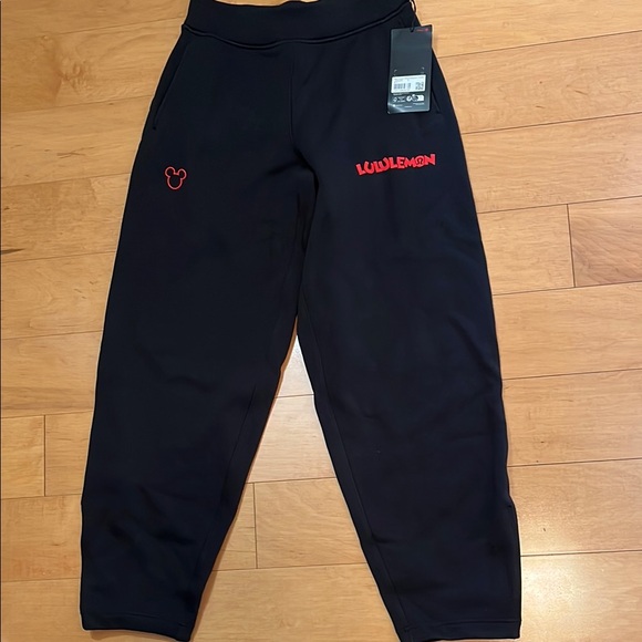 Lululemon Disney Black Joggers heavyweight fleece pants small - Picture 2 of 5